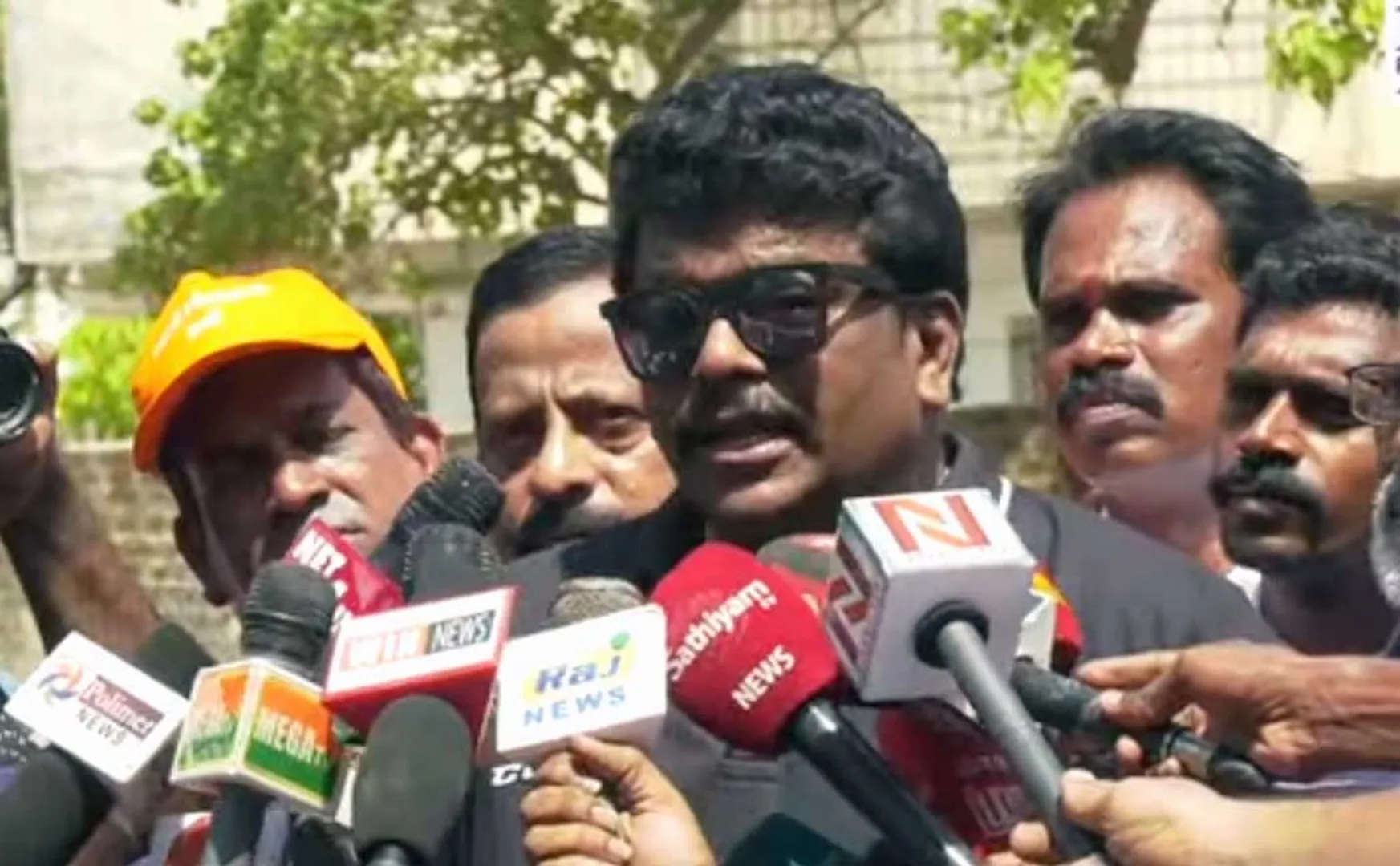 actor Parthiepan speech about election 